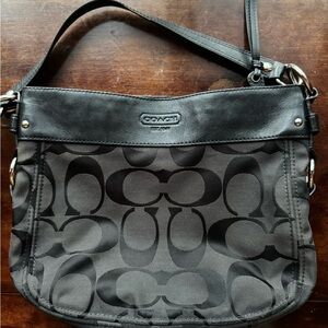 Coach Hobo Shoulder Bag